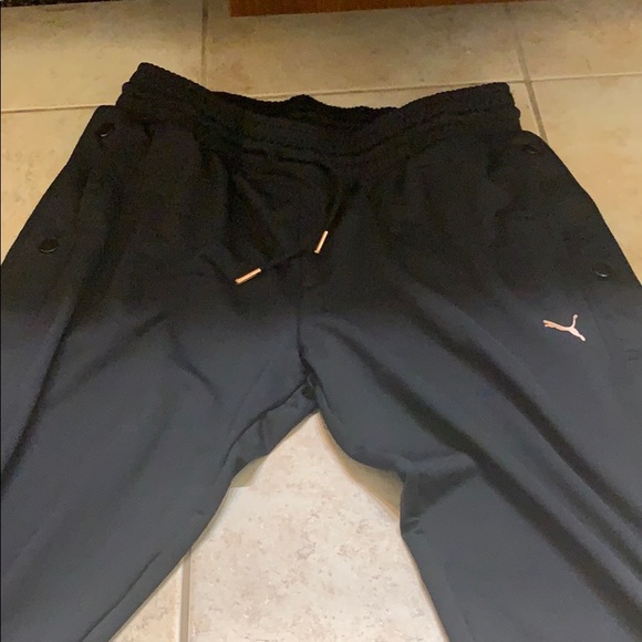 Sweats - Picture 1 of 2